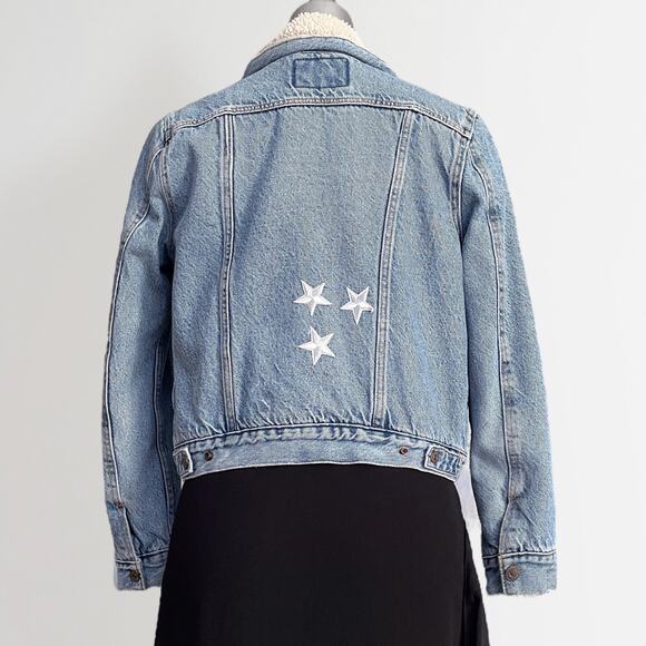 Levi's Original Sherpa Trucker Denim Jean Jacket Sz M Blue Light Wash Grunge - Picture 3 of 8